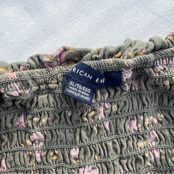 American Eagle Green Smocked Floral Crop Tank Top, XL - Picture 9 of 9